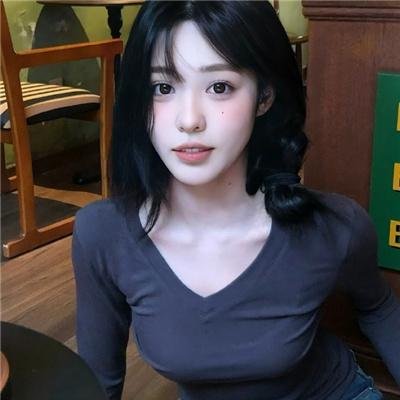 粉红火鹤的神秘凝视